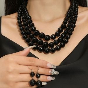 Beaded Jewelry Set Necklace and Earrings